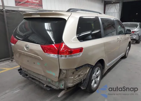 2013 Toyota Sienna Le V6 8 Passenger из США, поврежденный, VIN 5TDKK3DC1DS337028